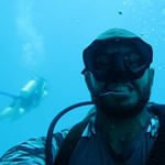 dive hurghada-scuba pro-fish-diver-instractor-diving-underwater-fish